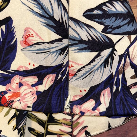 Boston Proper Tropical Floral One-Shoulder Ruffle Top - Size 4 - Picture 5 of 9